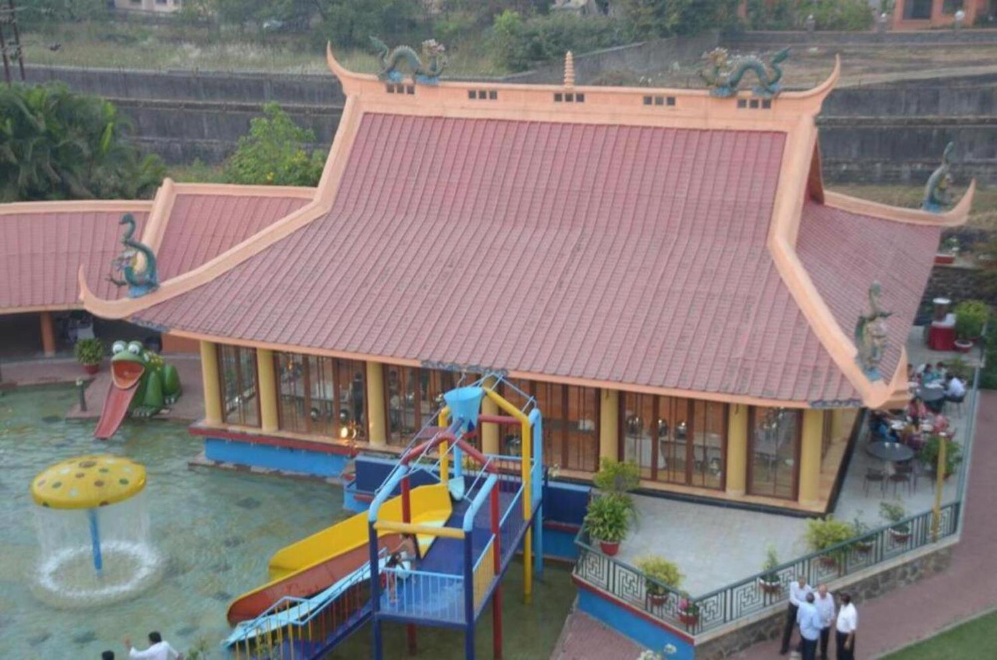 Kailash Parbat Hotel Lonavala Exterior foto